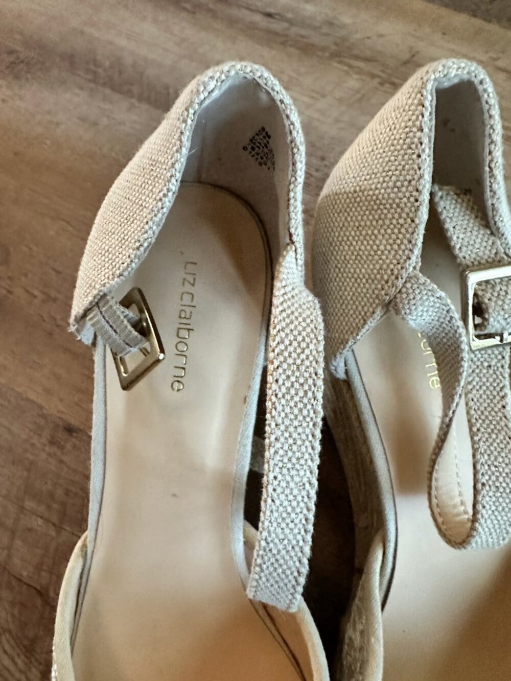 Ivory Wedges - Picture 2 of 4